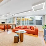 Lägenhet Modern Flat In The Heart Of