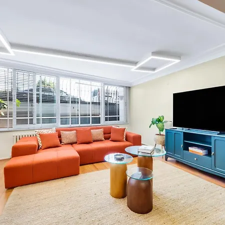 Apartment Modern Flat In The Heart Of *