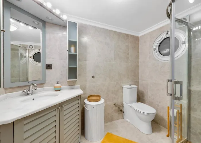 Apartment Modern Flat In The Heart Of